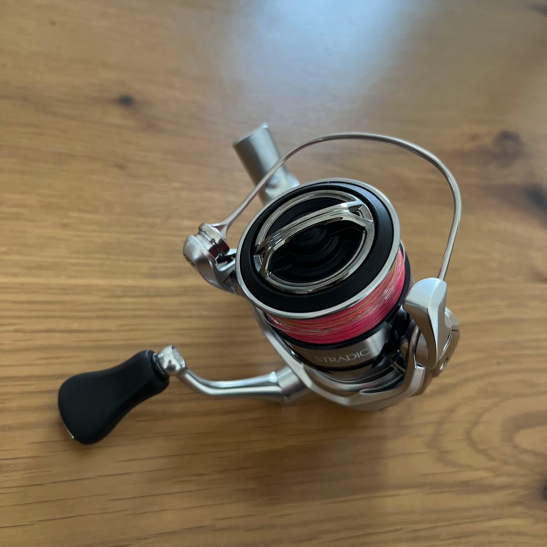 シマノ　ストラディック　C2500S ライン付き