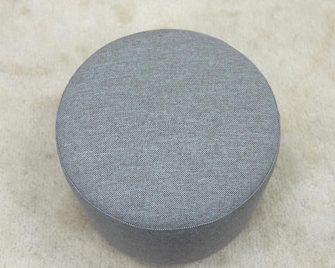 カリモクニュースタンダード■エレファントプーフ　ロー　スツール　シンプル　グレー