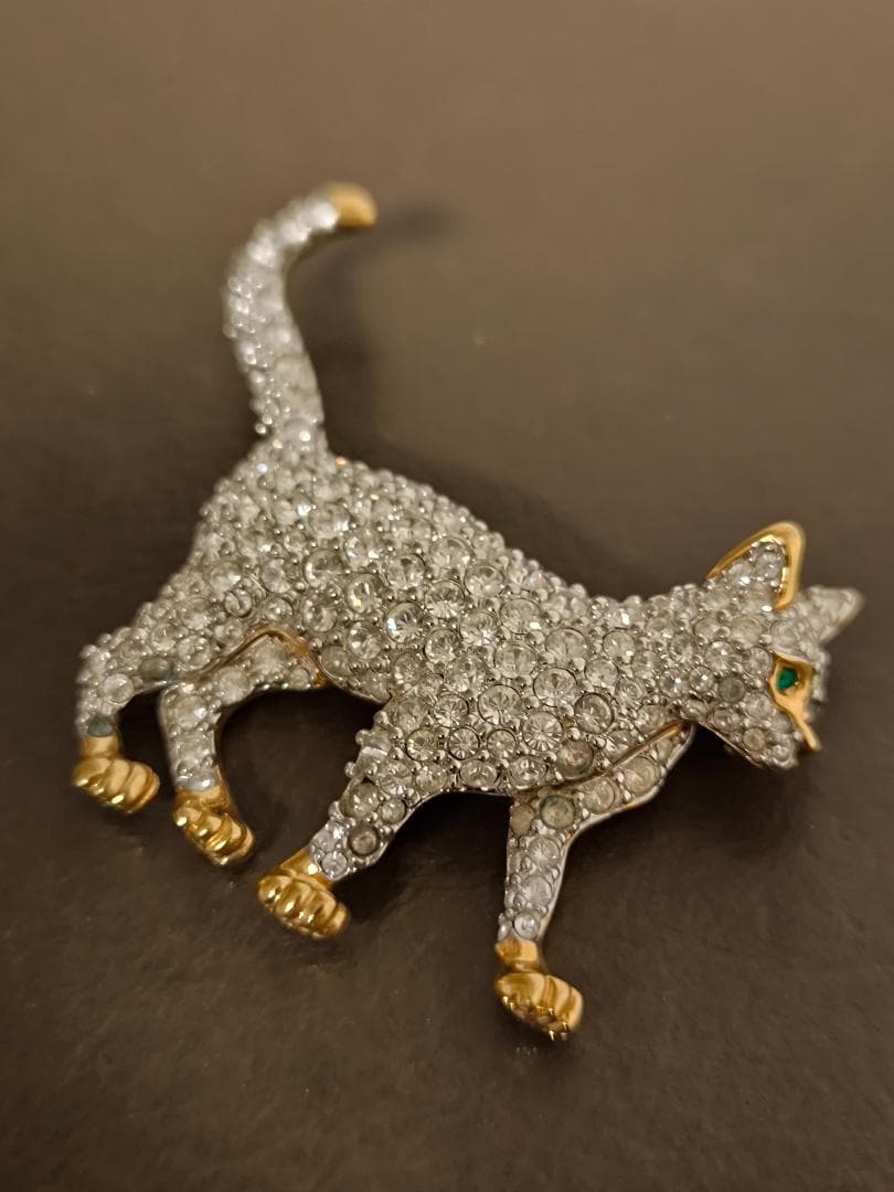 SWAROVSKI スワロフスキー ブローチ クリアストーン 猫 ねこ ネコ