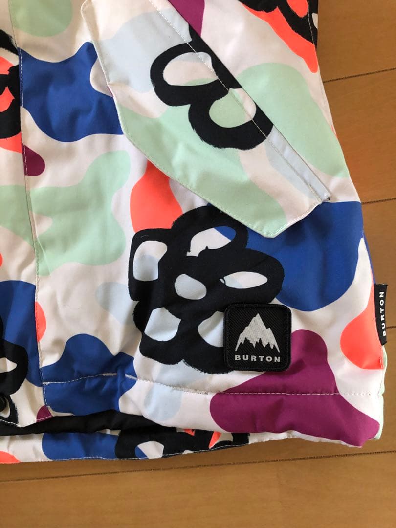 BURTON 子ども用スノーボードウェアセット　130