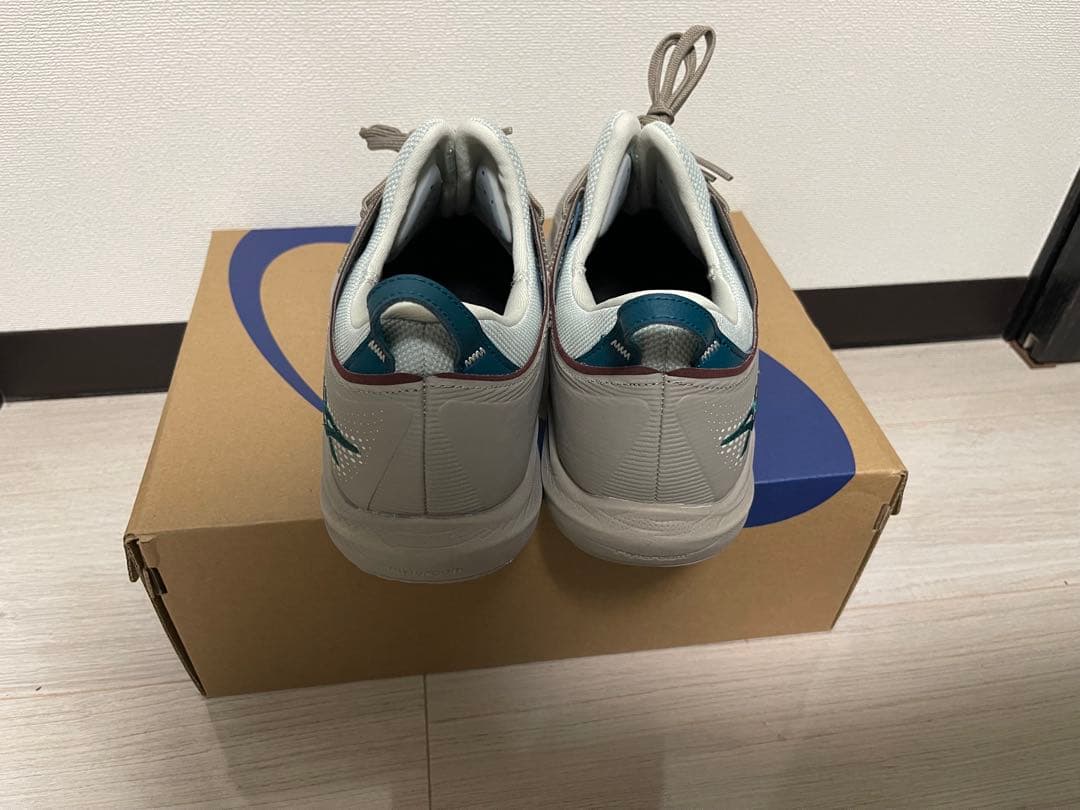 ASICS グライドノヴァFF4 gridenovaff4