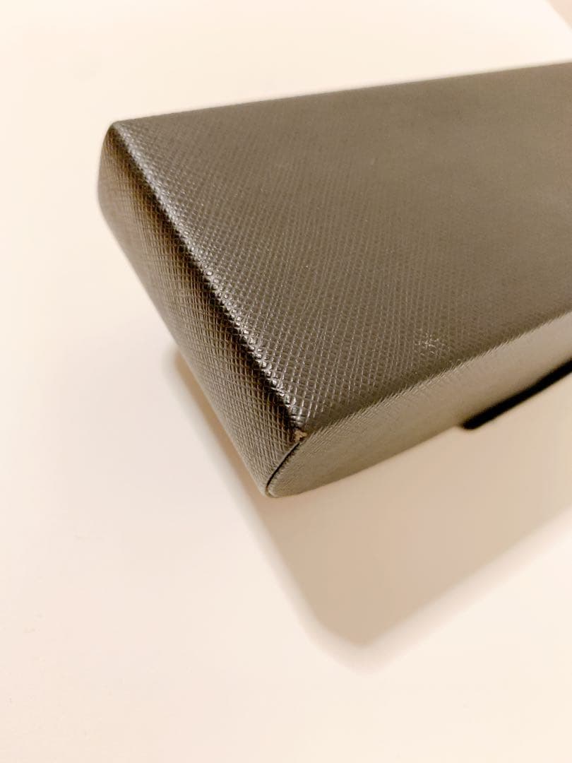 PRADA プラダ　サングラス