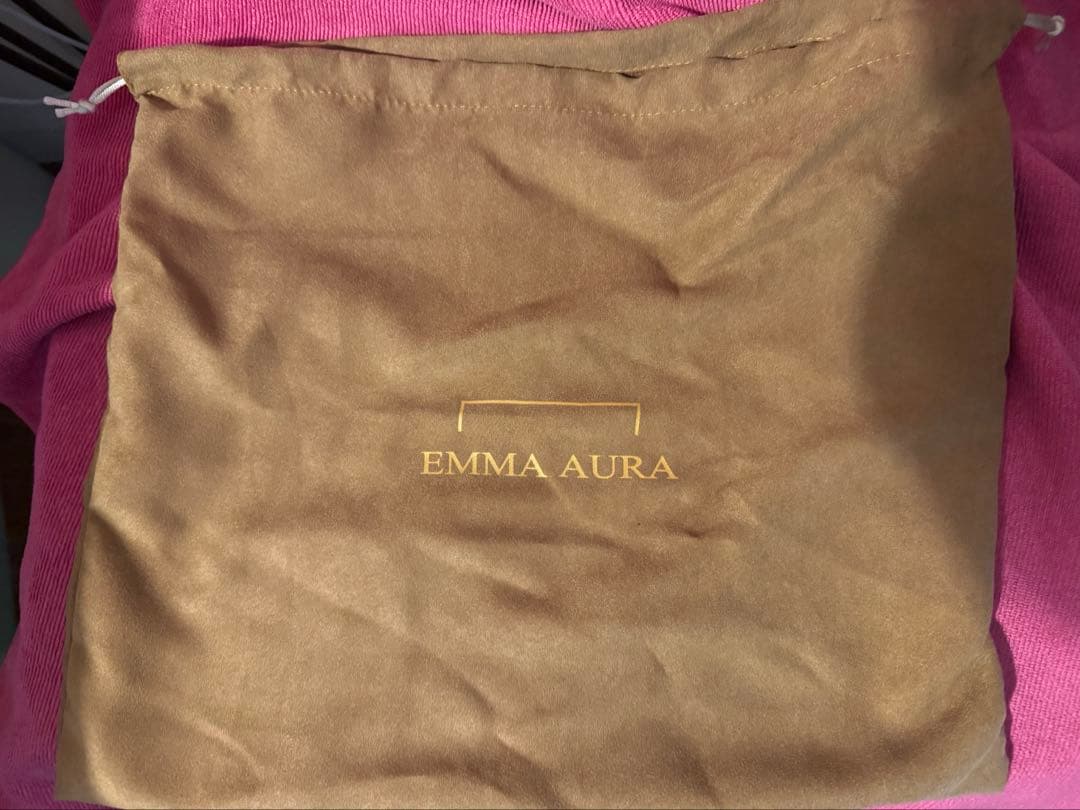 Emma aura ブラックレザー ハンドバッグ