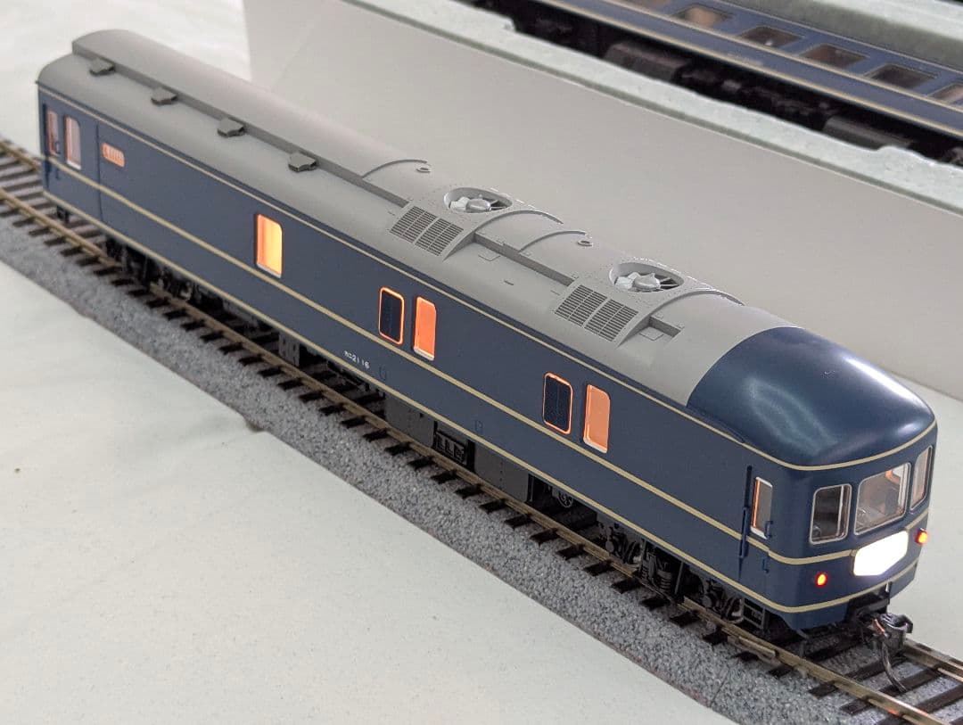 KATO　２０系特急形寝台客車 【3-504】 ４両基本セット　室内灯点灯