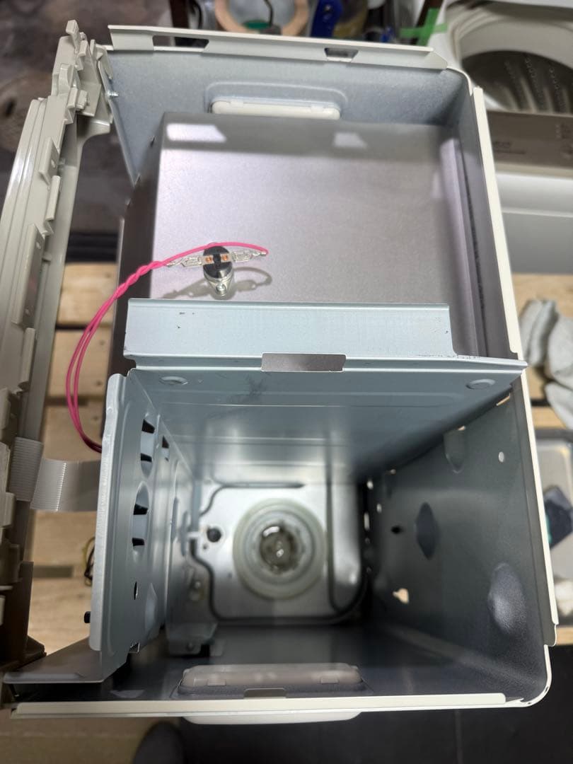 【分解洗浄消毒作業済】　ダイニチ 石油ファンヒーター FHY-32TR4(W)