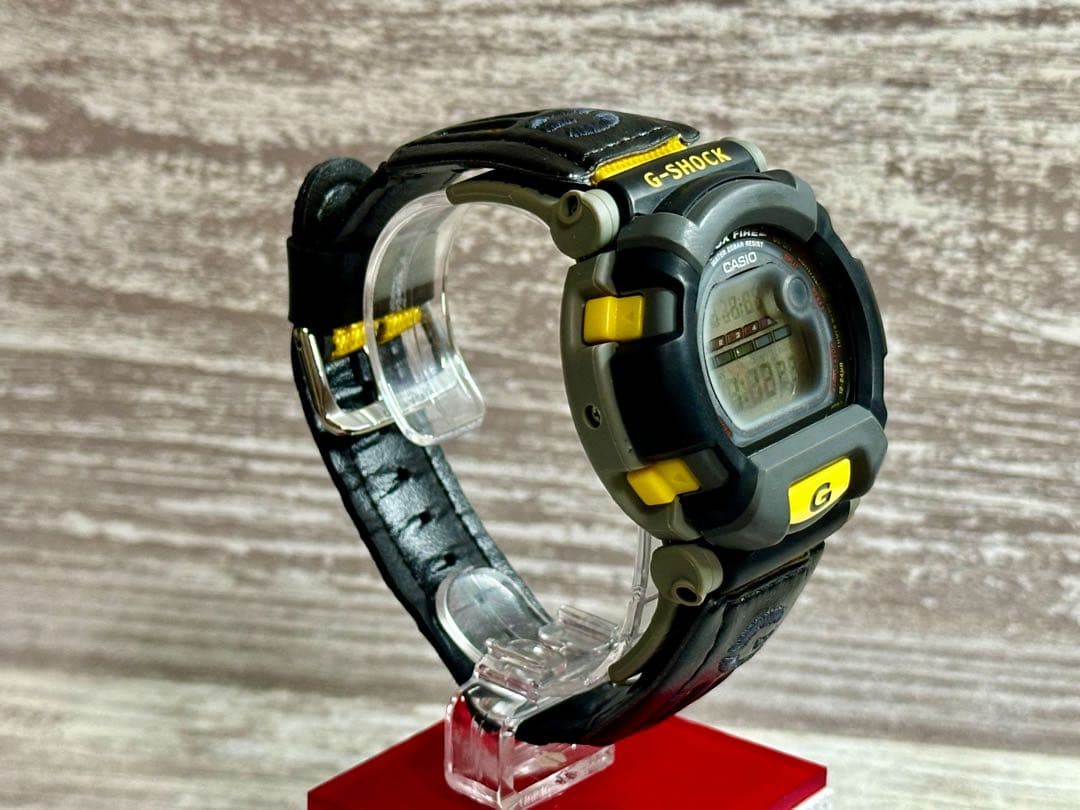 CASIO G-SHOCK DW-002 ピンナップガール　イエロー美品