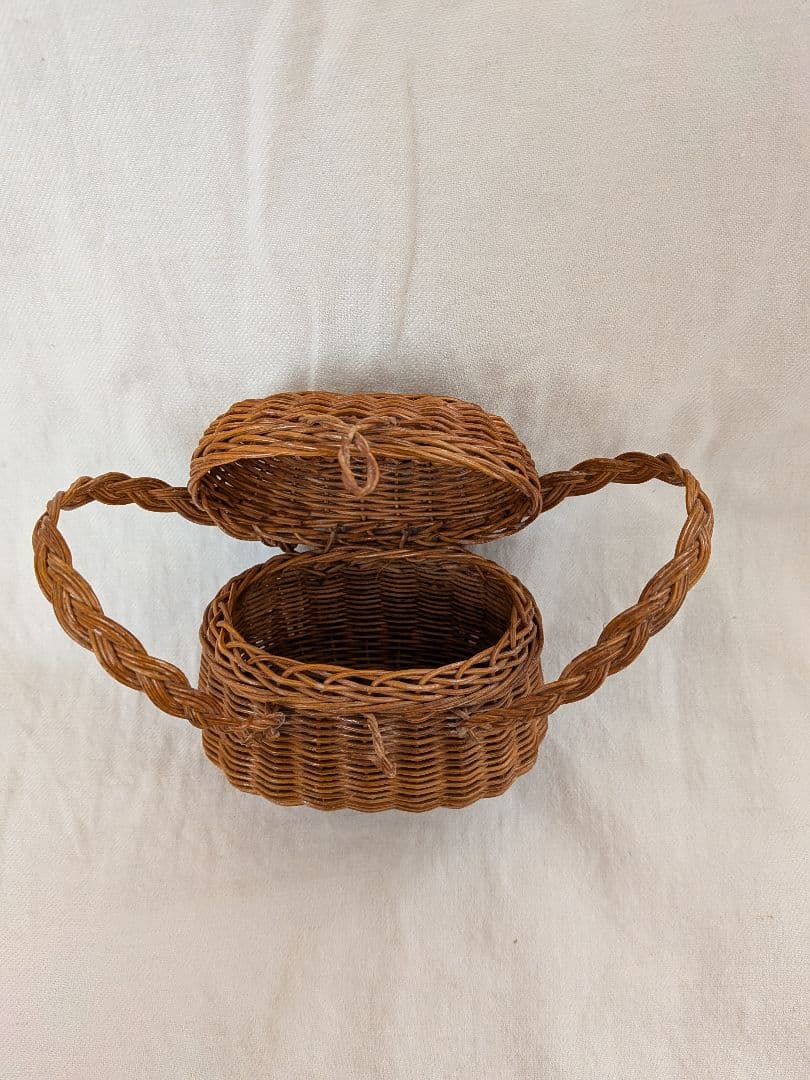 フランスアンティーク　アンティークドールパニエ　サックドフィヨンセ