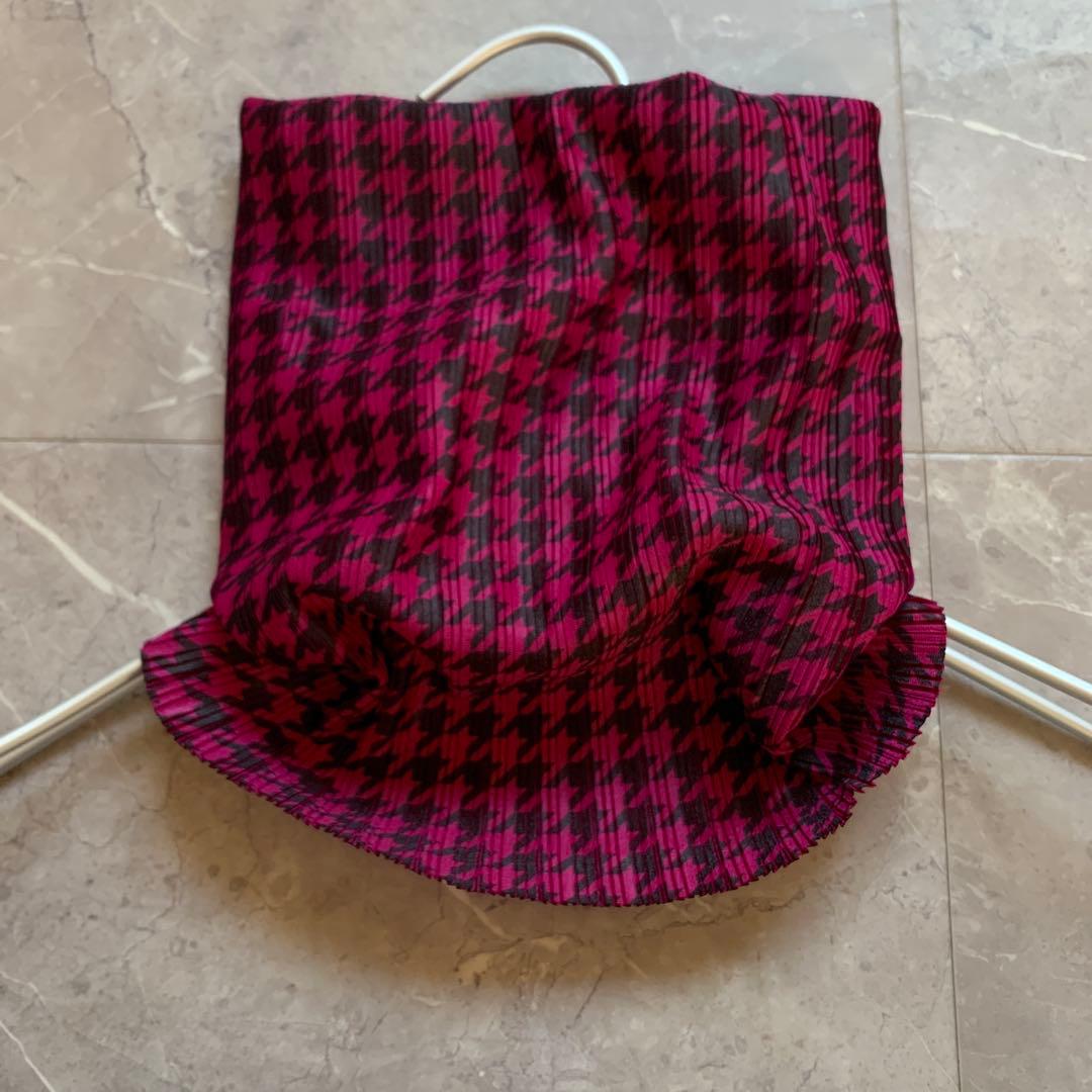 プリーツプリーズ　イッセイミヤケ　ネックウォーマー　　オーチューブ　千鳥格子