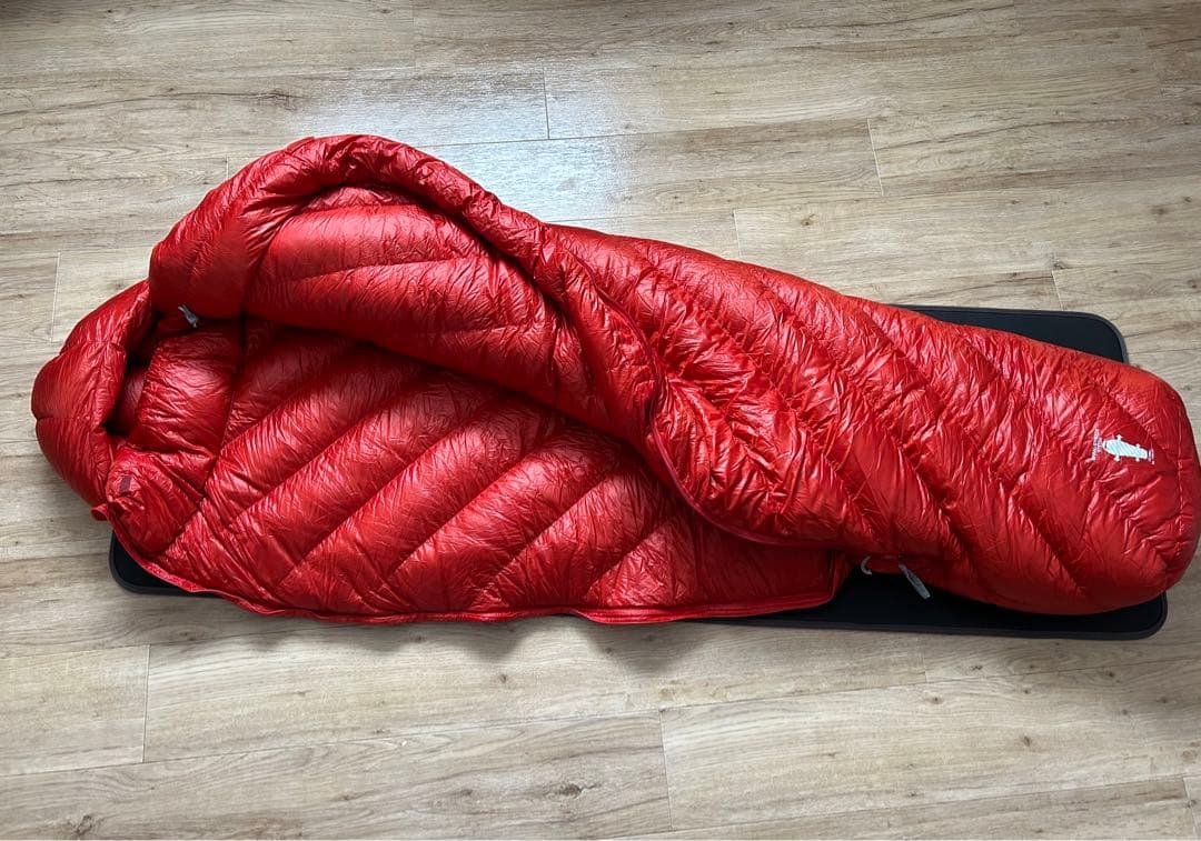 mont-bell 寝袋　Alpine Down Hugger 800 #0