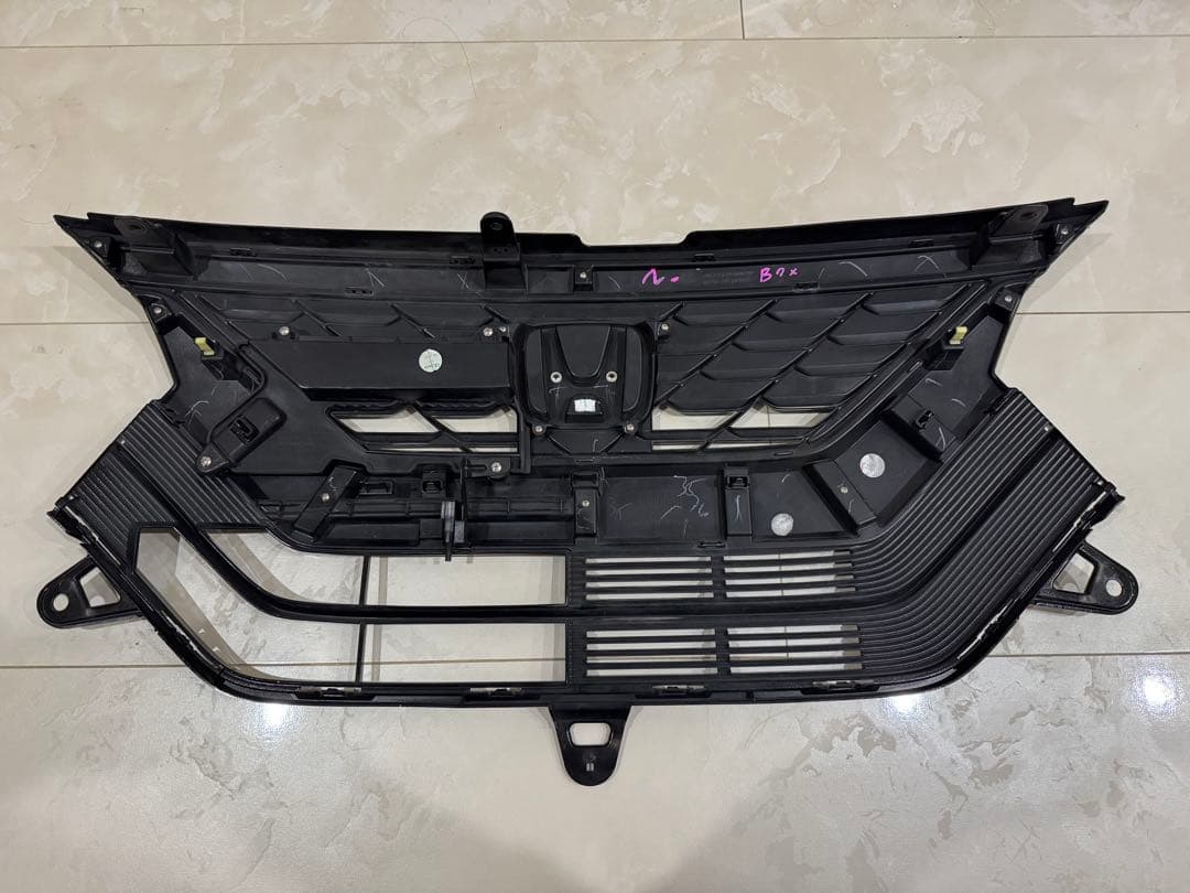 Honda フロントグリルカバー 08F21-TTA-000