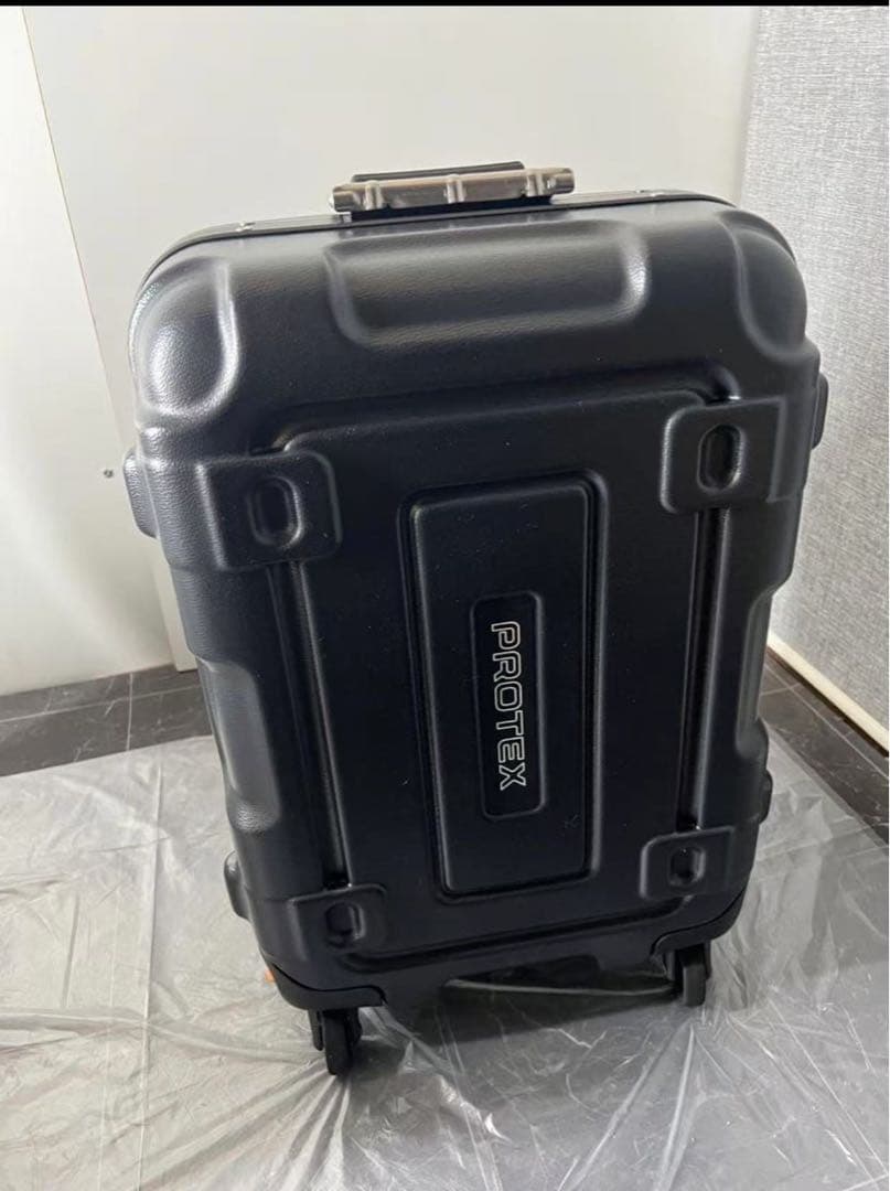 容量27Lプロスペック・前輪ストッパー付4輪キャリーコンテナCR-3300