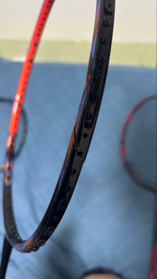 バドミントンラケット 大人気3本セット ！