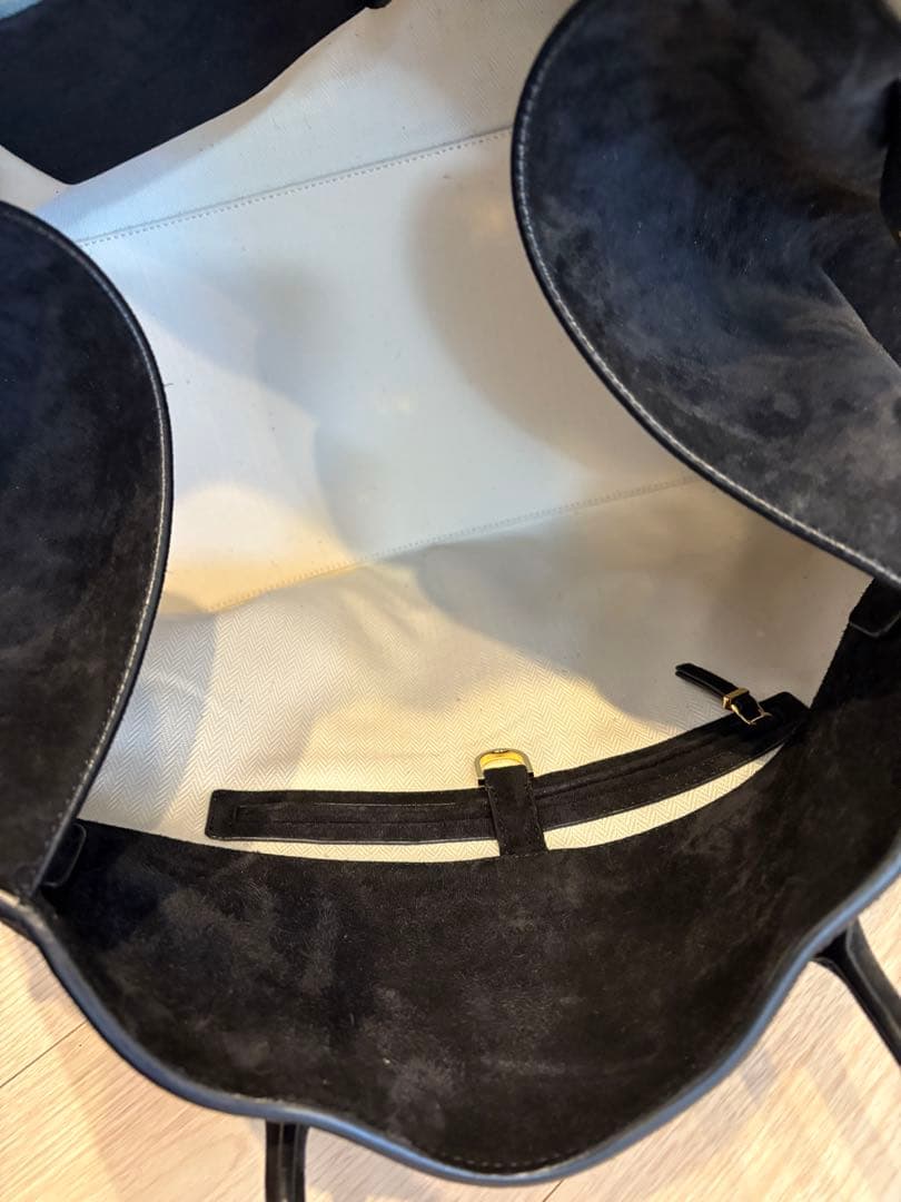 THE ROW マルゴー17 ブラック スエード