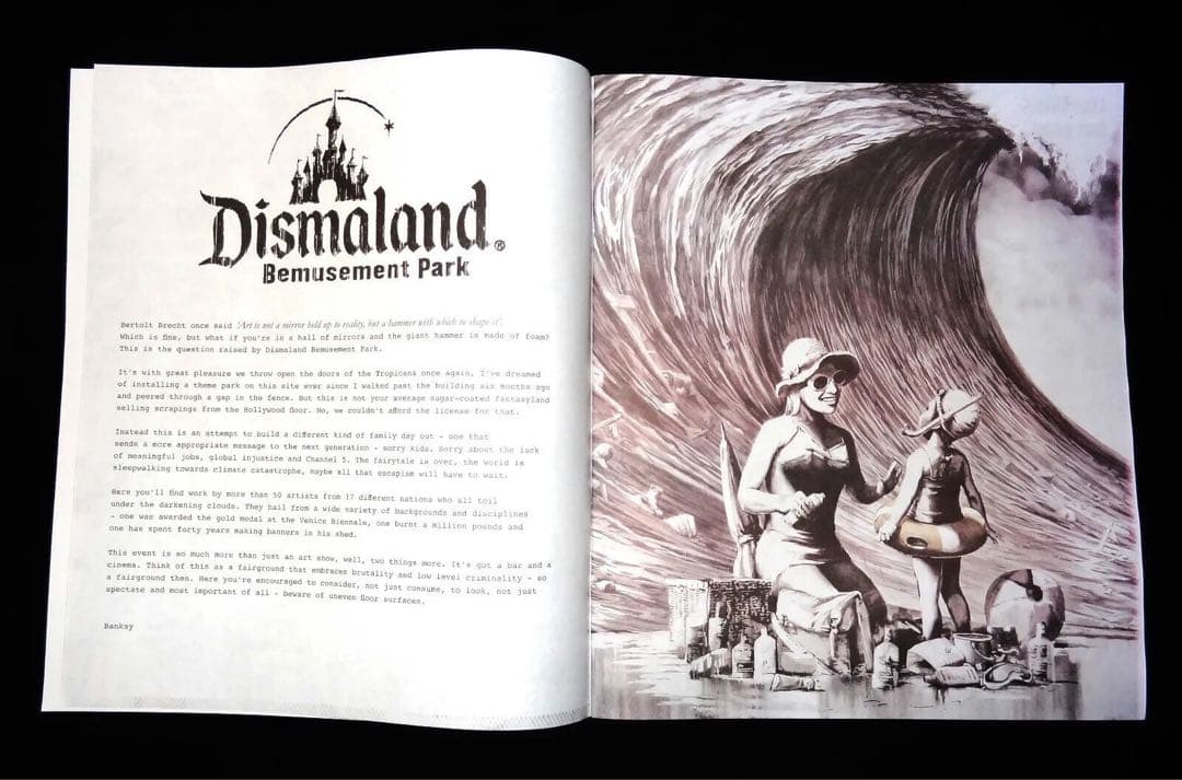 Banksy バンクシー Dismaland ディズマランド 公式プログラム