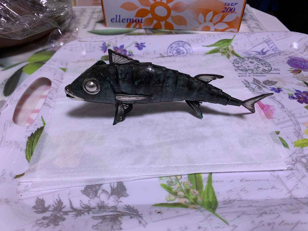 銅と銀の関節魚 ( 1940’s )