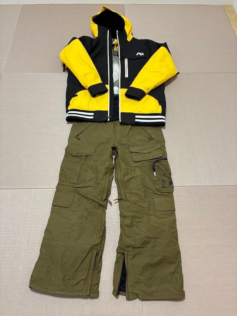 アナログ　スノーボードウェア ジャケット パンツ 上下セット　M
