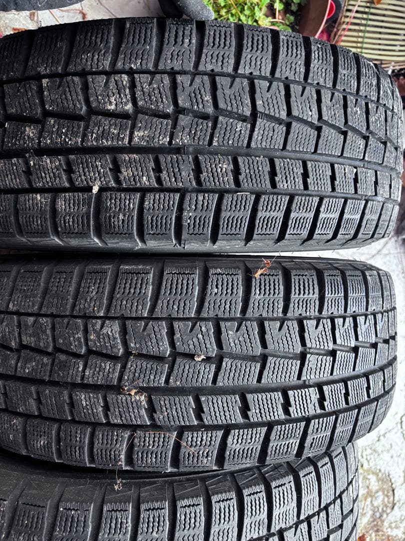 T*T様 215/55r16 スタッドレス　ワーゲンゴルフ