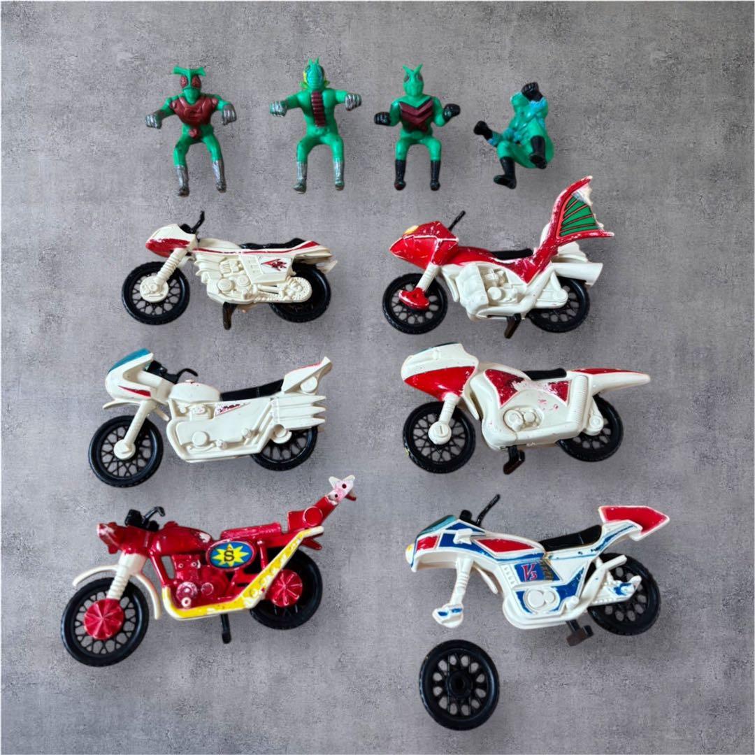 仮面ライダー フィギュア 4体セット 他バイクのみ2機