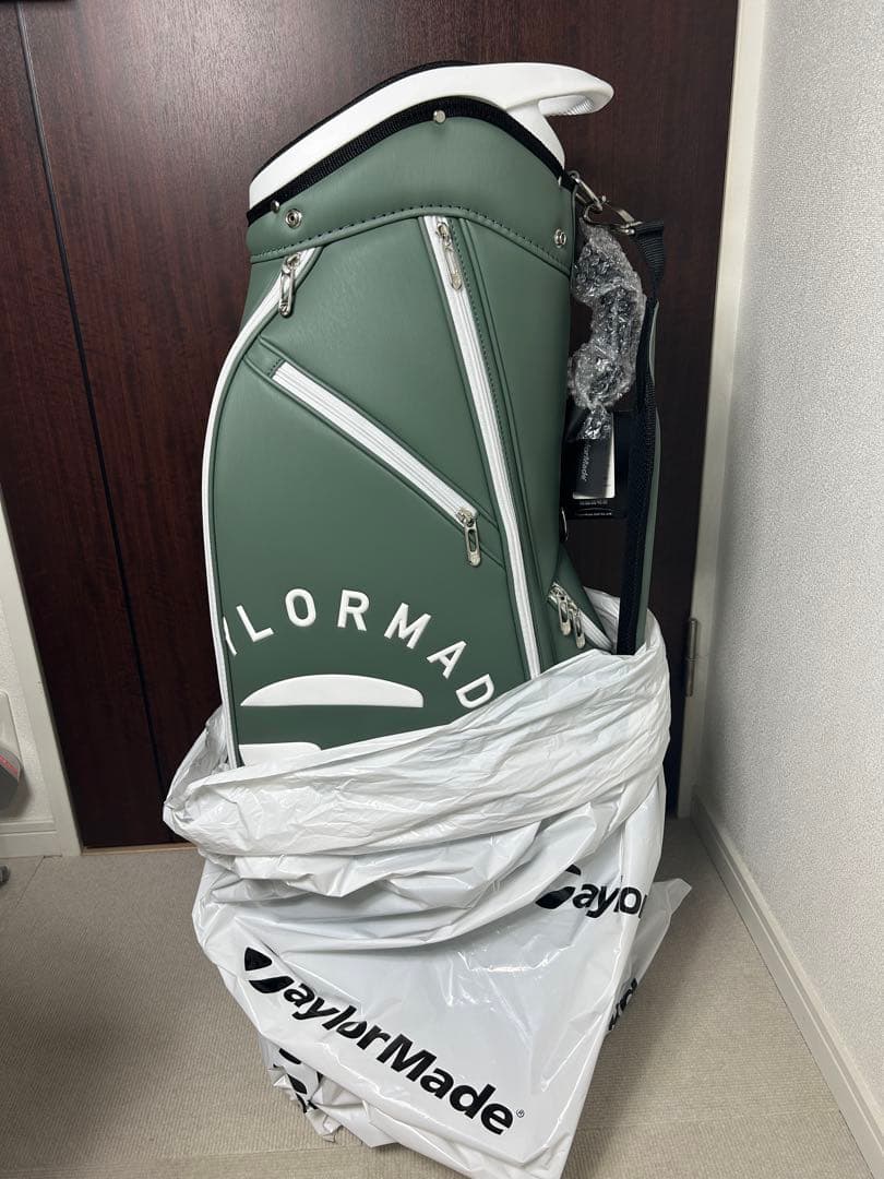 【新品未使用】テーラーメイド サークルロゴ キャディバッグ　アシッドグリーン