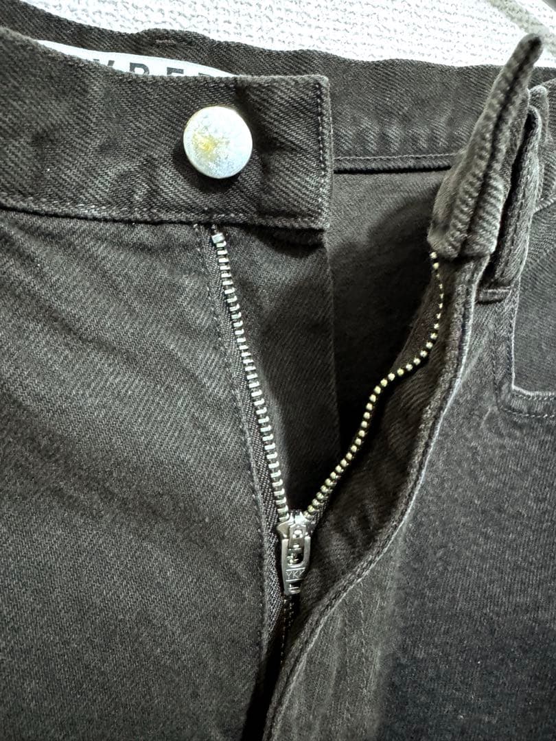 【NVRFRGT】3D TWISTED WIDE LEG JEANS