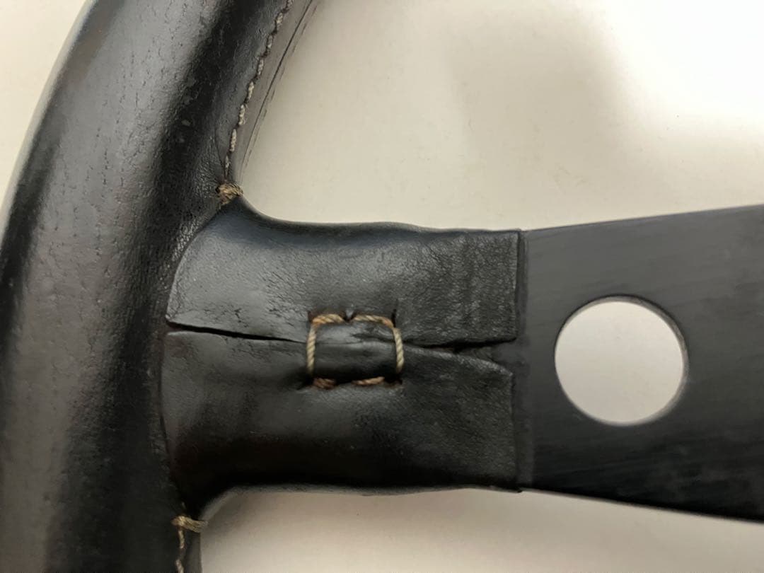 絶版 希少 初期物MOMO プロトティーポ ステアリング 37Φ 旧車