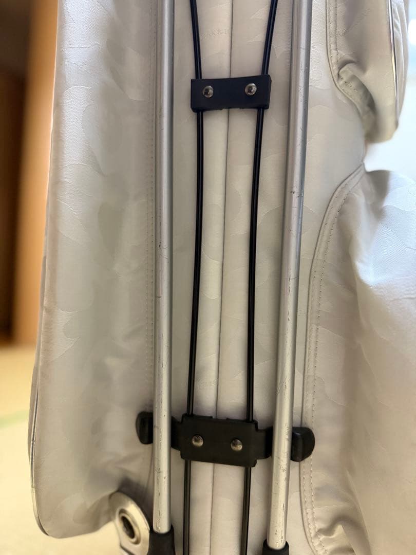 MARK & LONA シルバー カモフラ キャディバッグ ※フードカバー無し