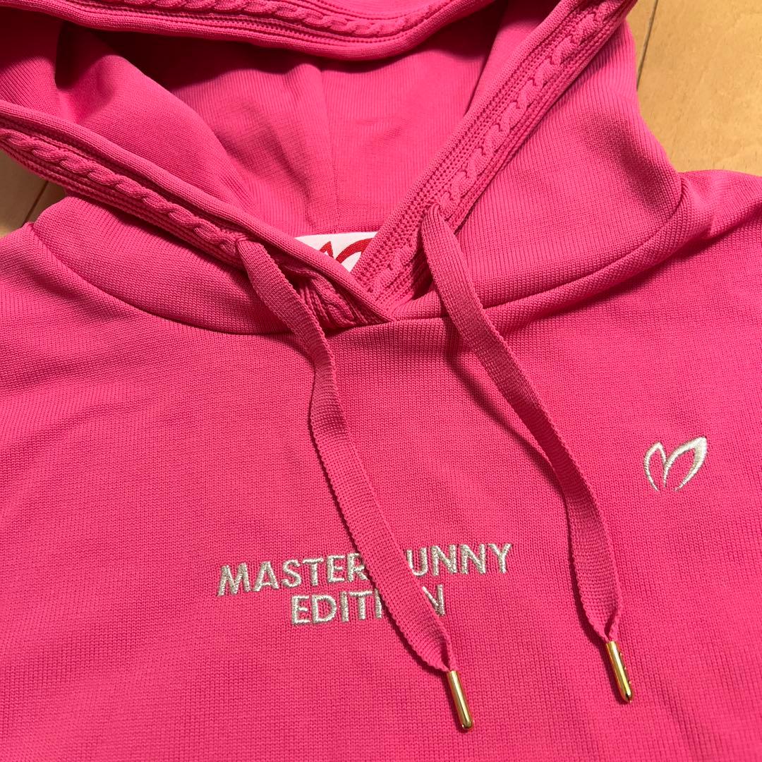 マスターバニー　2点