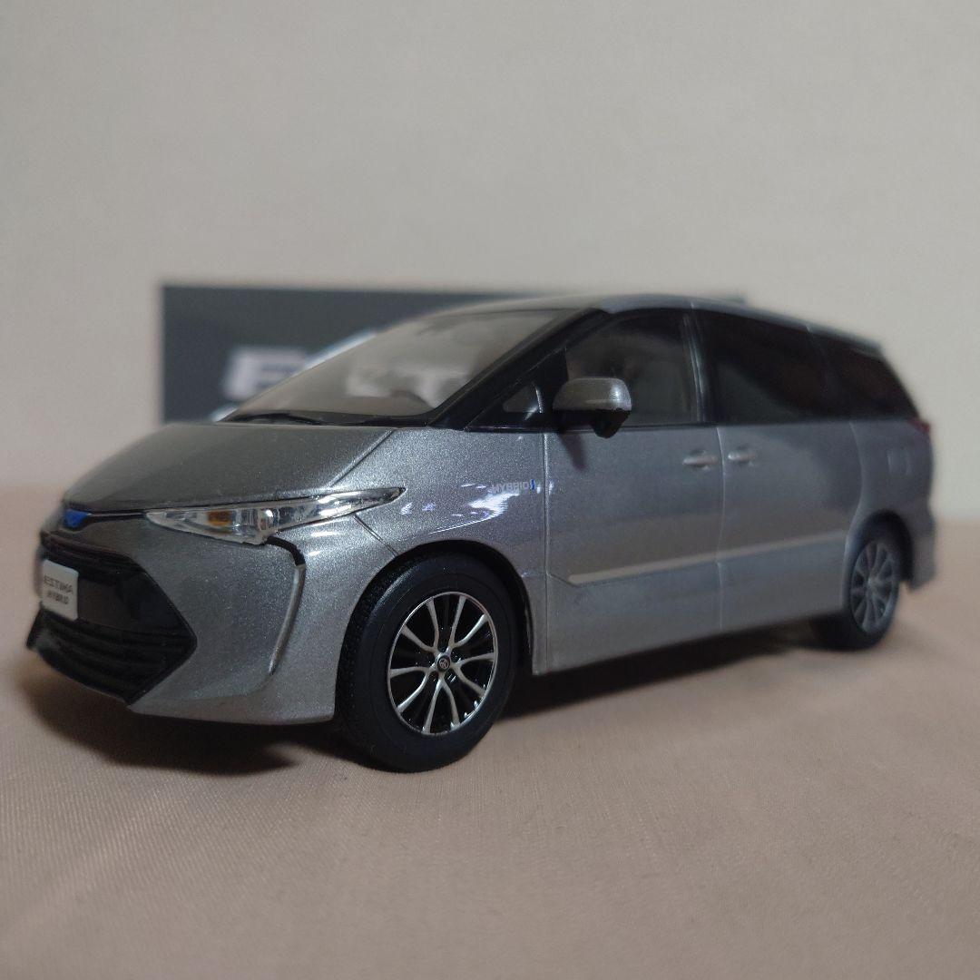 TOYOTA　ESTIMA 　HYBRID