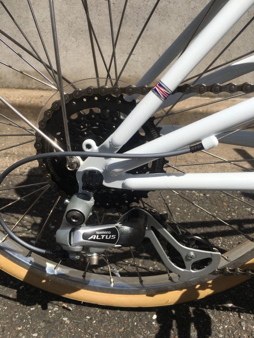 極上品 ミニベロ ラレー ホワイト チャリ 自転車 20インチ 新車