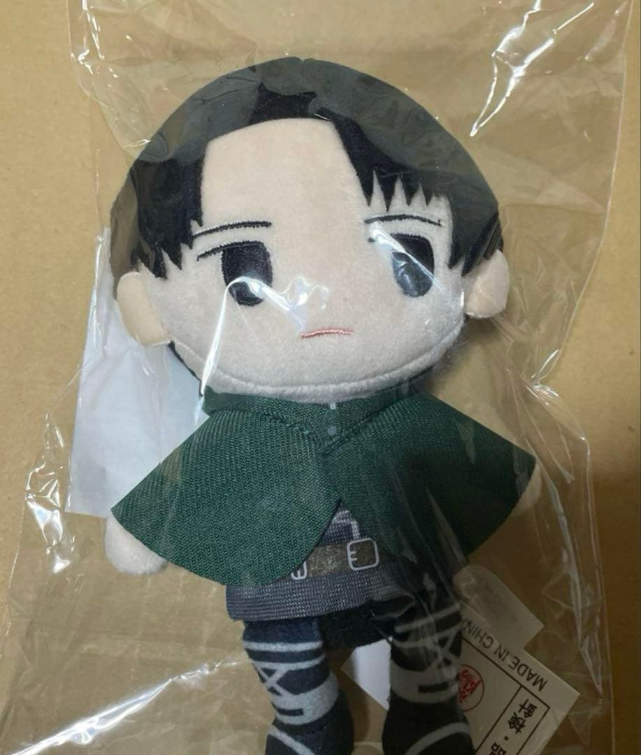 超可愛い❤️進撃の巨人 きみとふれんずミニ ぬいぐるみキーホルダー リヴァイ