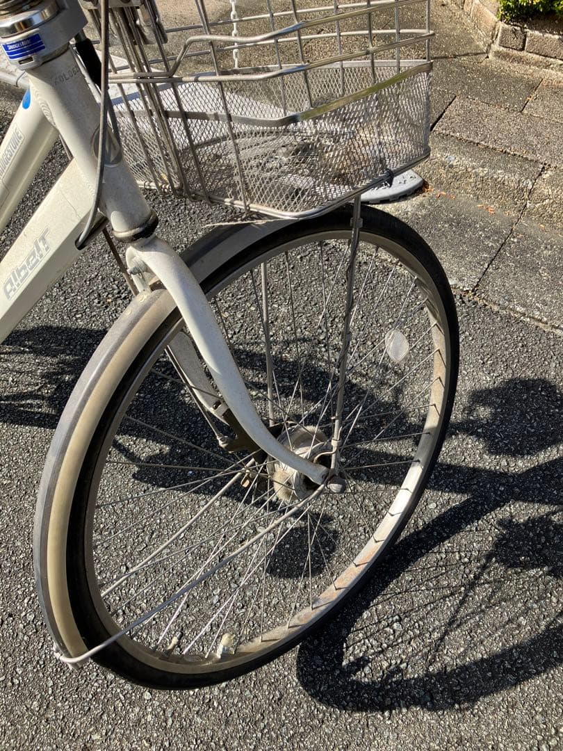 ブリヂストン　アルベルトロイヤル