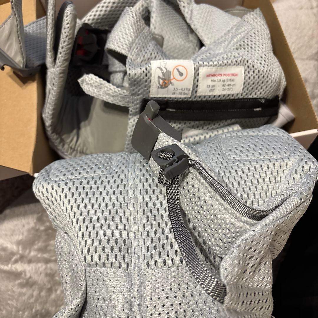 新品未使用品BABY CARRIER HARMONY Airy meshシルバー