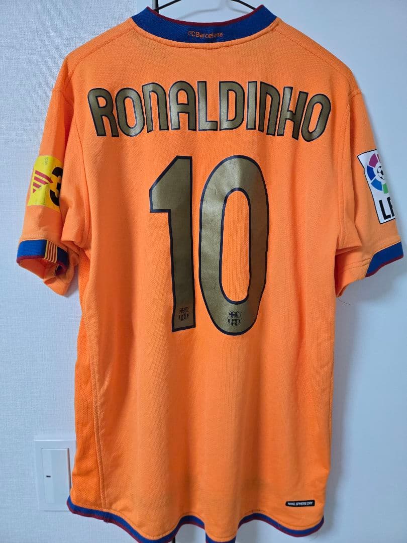 ロナウジーニョ 10番　FCバロセロナ オレンジユニホーム　Mサイズ