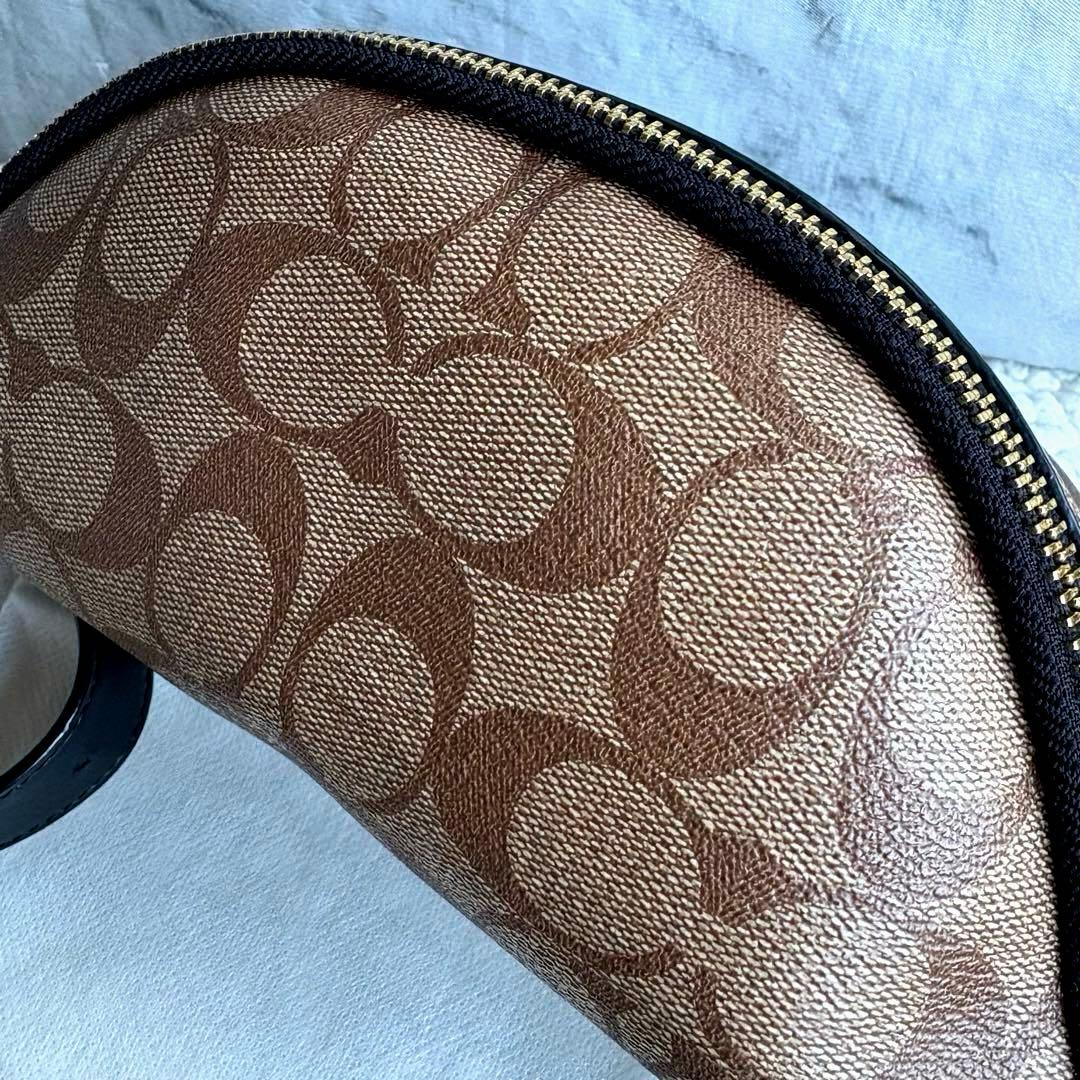 未使用級　COACH×Chelsea 限定コラボ ボディバッグ レザー PVC