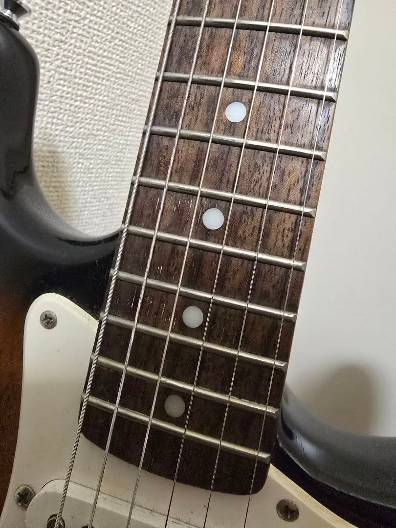 Squier ストラトキャスター サンバースト