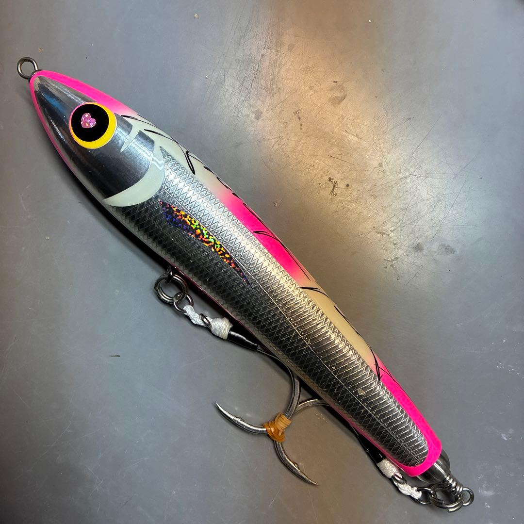 ハンマーヘッド　Hammer Head ルアー チェリーボーイ