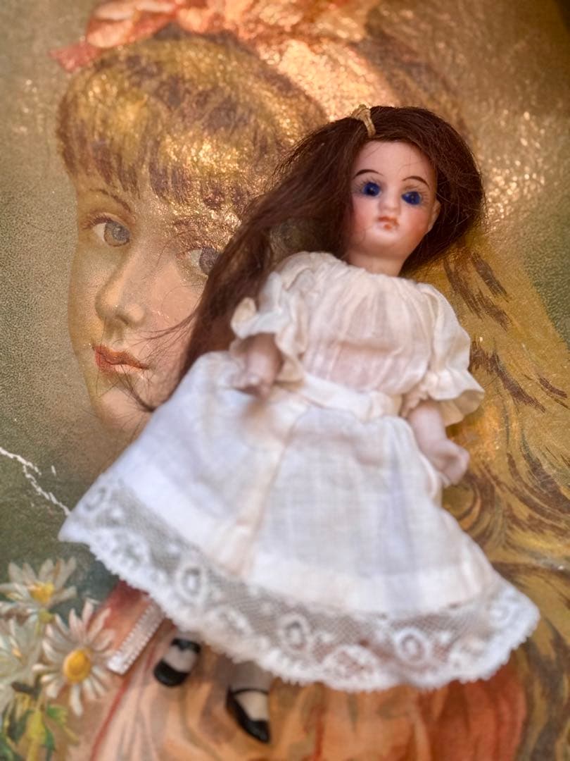 専用ページ　フランス　アンティーク　＊ミニョネット＊ユニフランスドール　布花付き