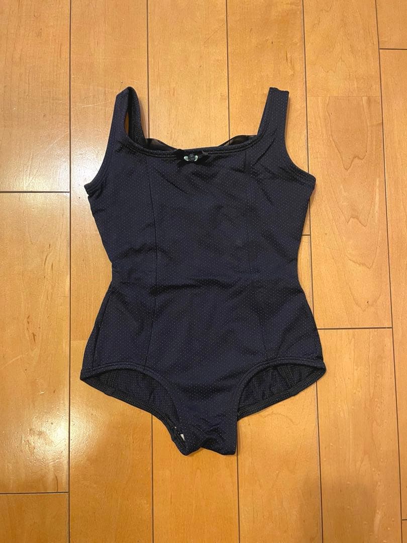 バレエ用レオタードセット 8点（ステージショーツ付き）