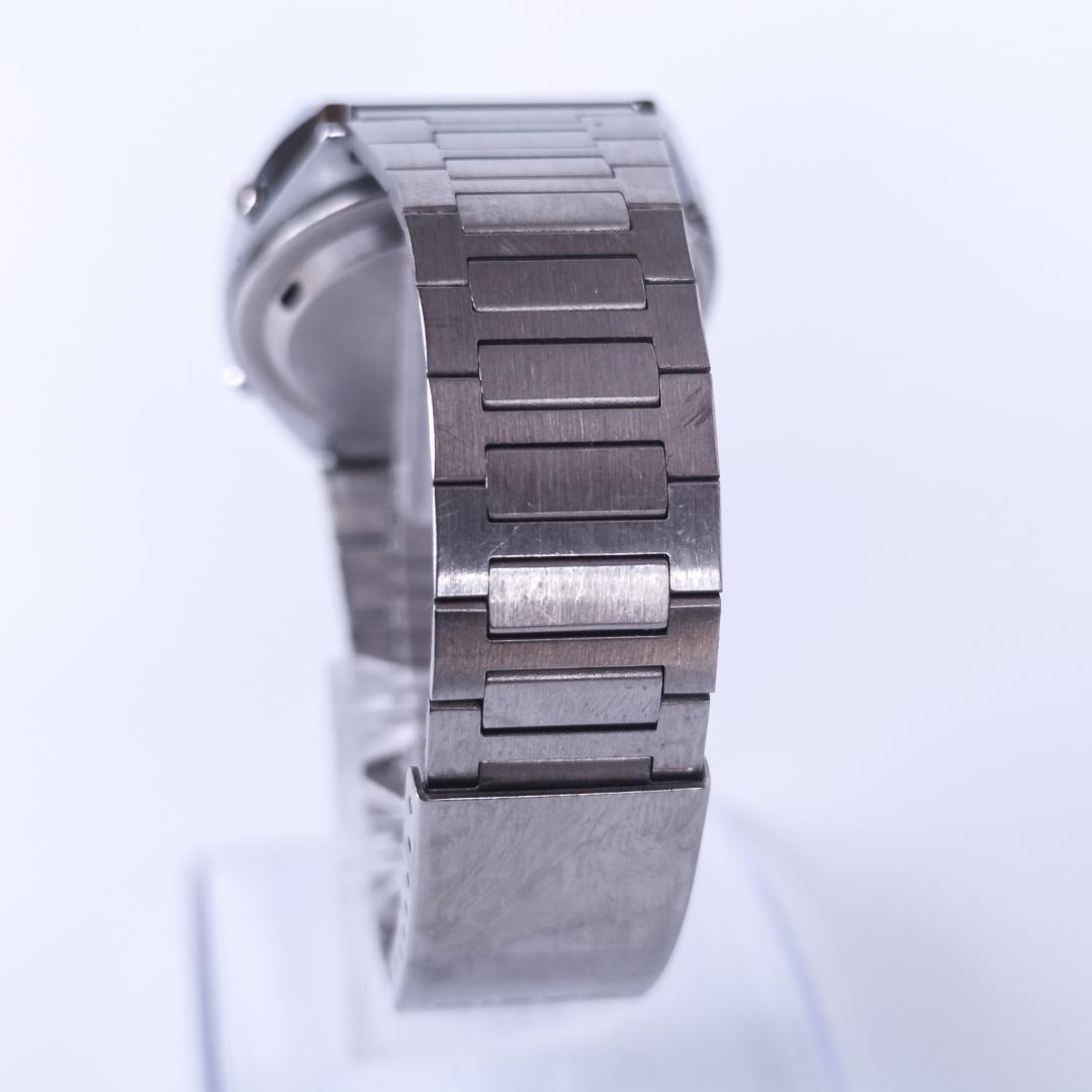 p*o様 CASIO S011 デジタル メンズ 36mm 昭和時代