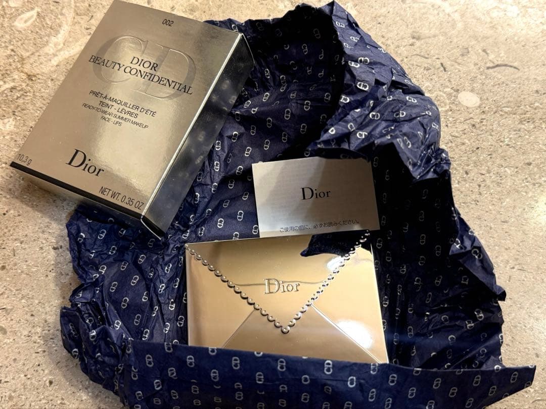 セール！⭐︎【限定品】Dior Beautyレターパレット