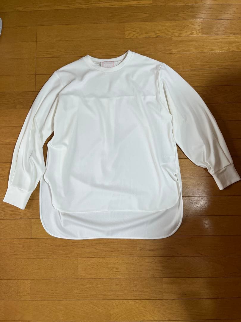 【BEARDSLEY】Tブラウス　ビアズリー