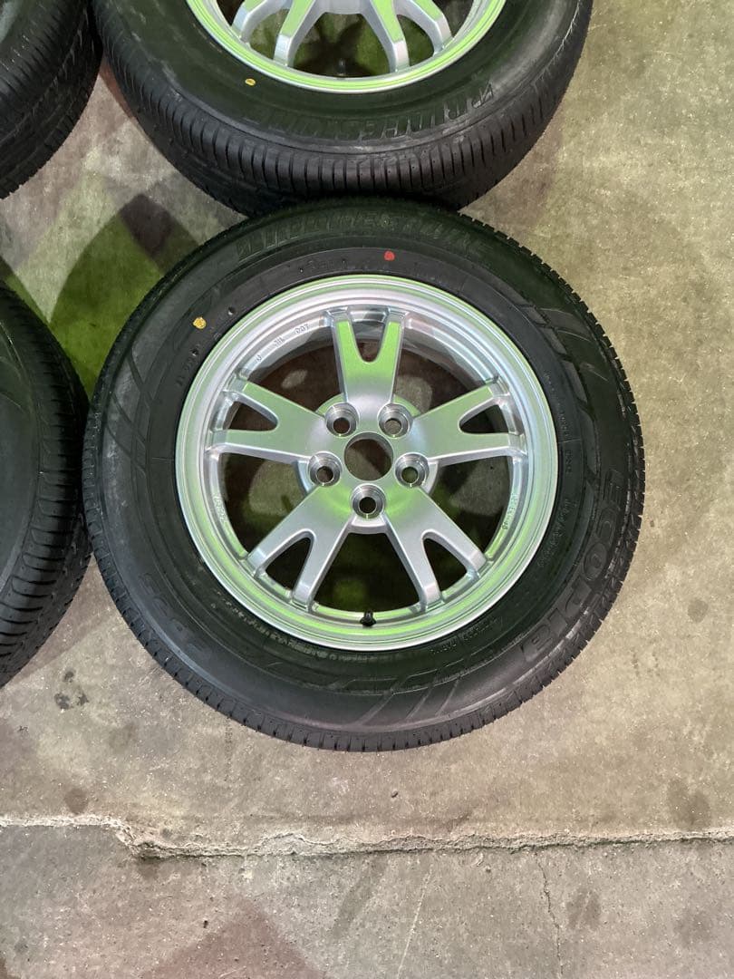 プリウス 新車外し ホイールのみ販売可