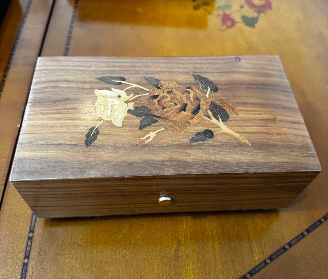 だ*る様 Reuge スイス製 手巻きオルゴール 4/50