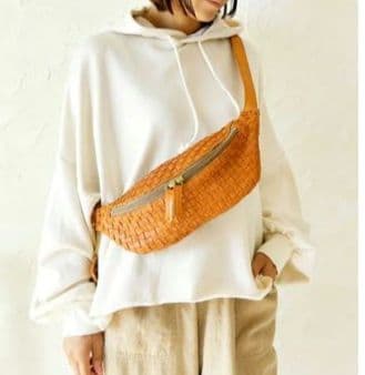 robita ロビタ　新品値札付き❗️ボディバック&ウエストバック　¥20900