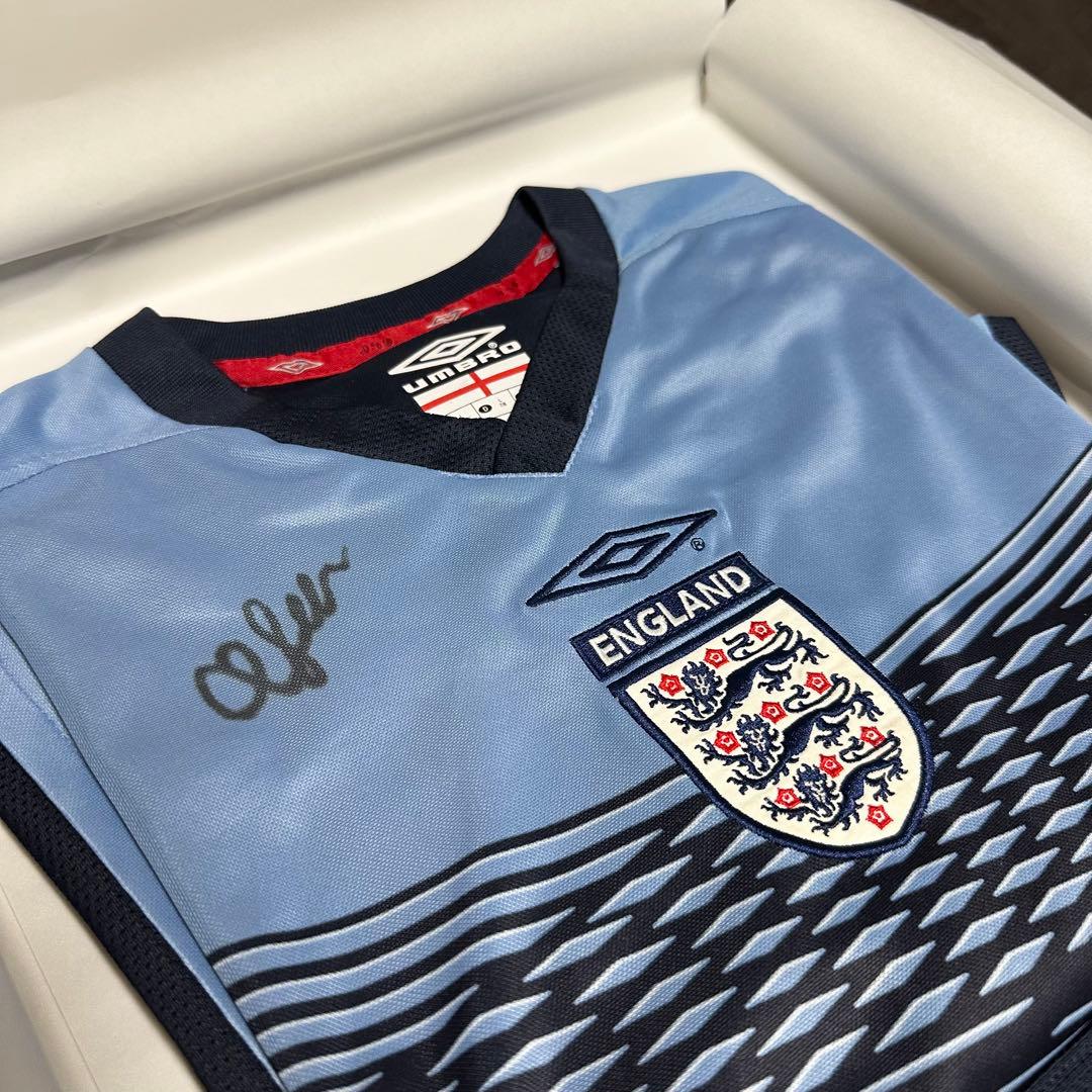 ベッカム　実使用　直筆サイン　イングランド代表　証明書・写真付　ザ・ダグアウト