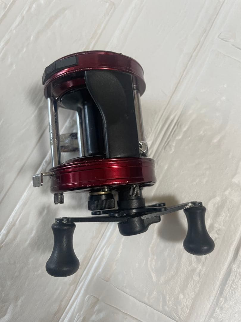 Abu Garcia 赤色 リール