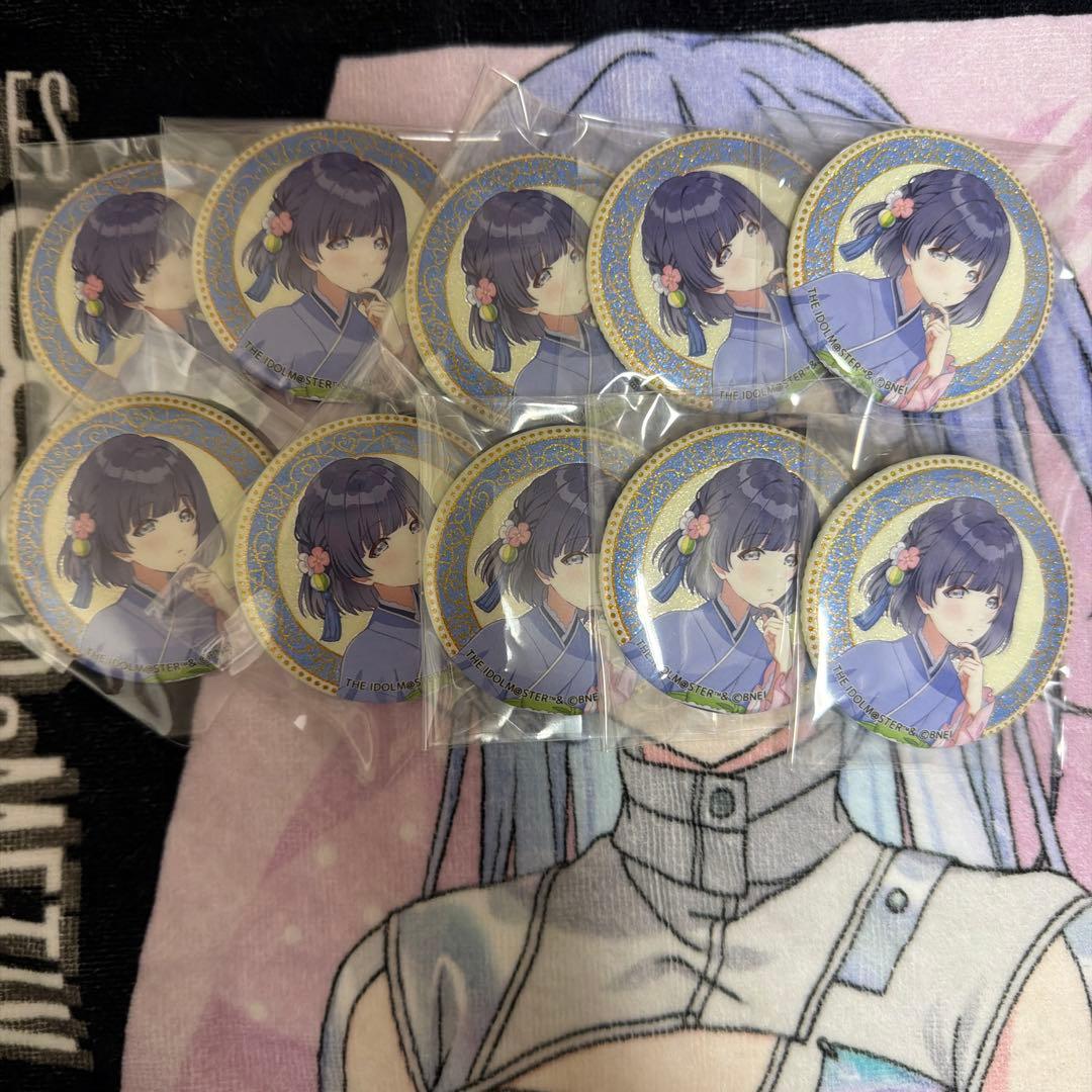 学マス Chugai Grace Cafe 缶バッジ 秦谷美鈴