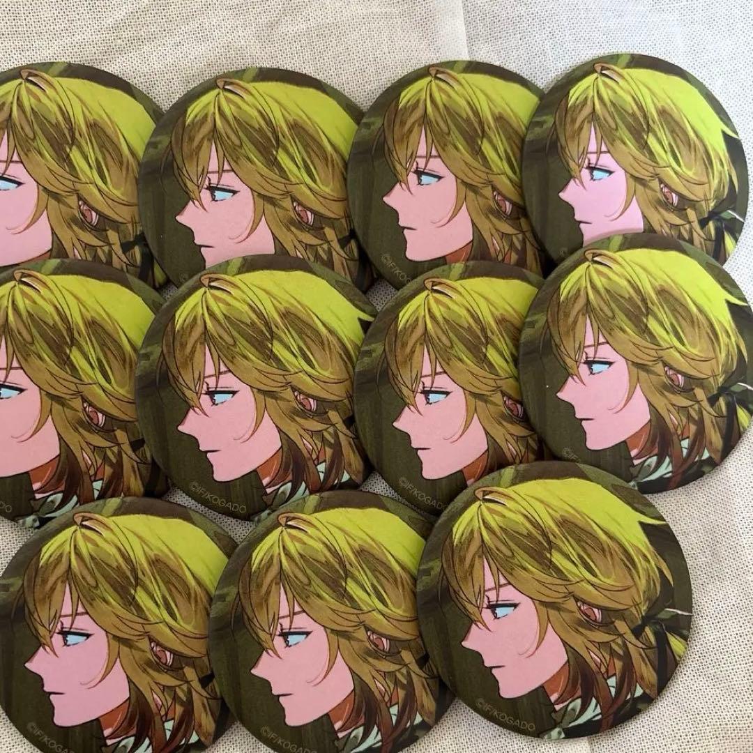 OVER REQUIEMZ　オバレク　マット缶バッジ　クロード 11個