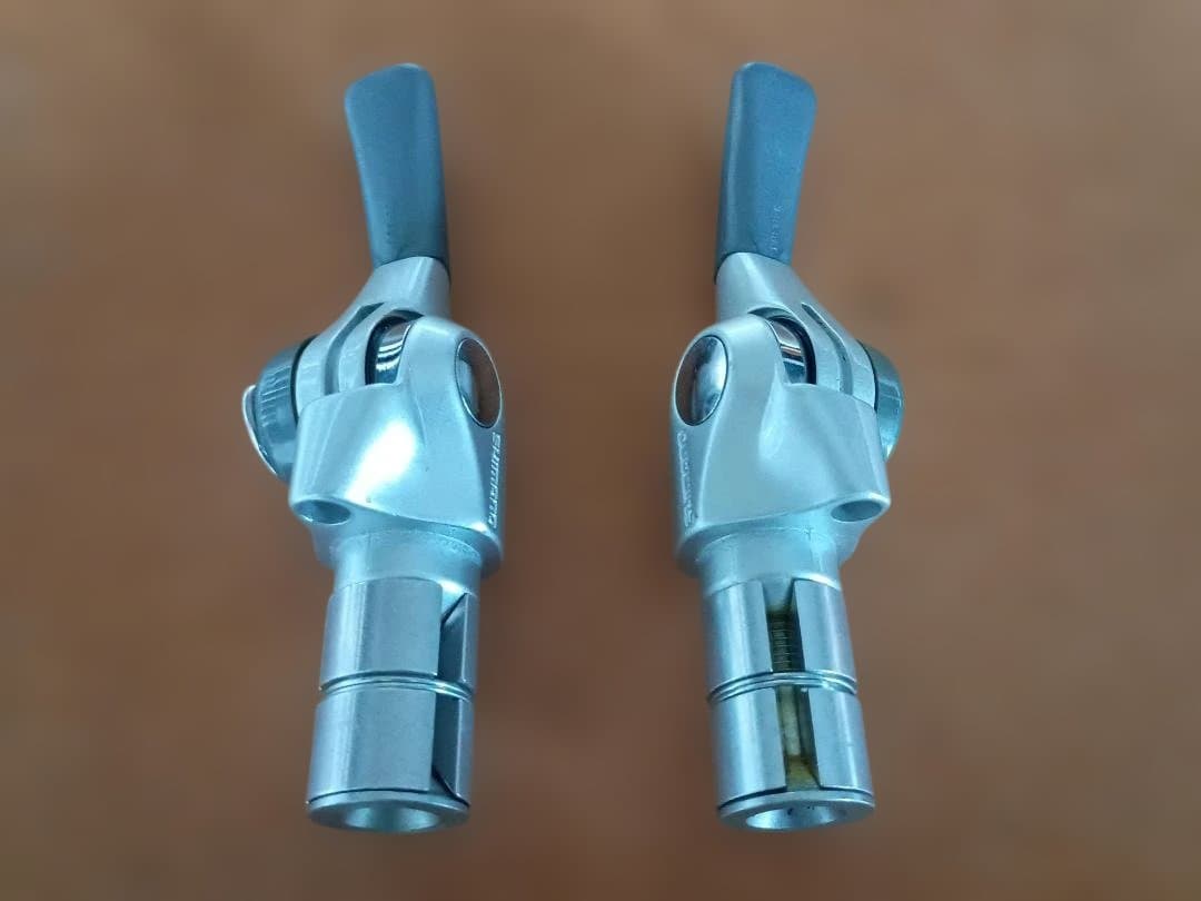 【未使用】シマノ バーエンドコントローラー SL-BS64 8速用