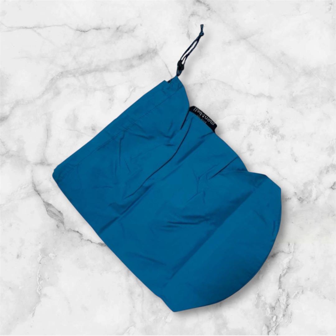 mont-bellダウンジャケット 　リバーシブル　　おーた着用　women's